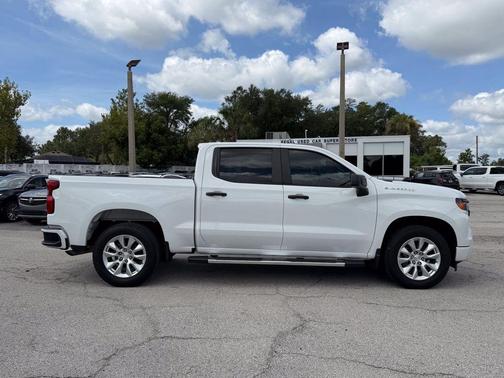 Summit White 2024 Chevrolet Silverado 1500 Custom