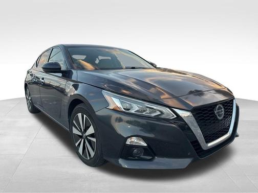 2021 Nissan Altima 2.5 SL
