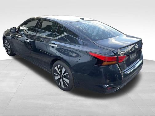 2021 Nissan Altima 2.5 SL