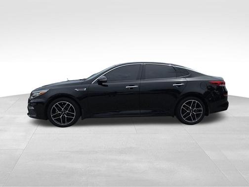 2020 Kia Optima SE