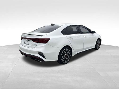 2022 Kia Forte GT