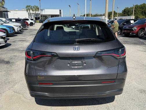 Gray 2024 Honda HR-V LX
