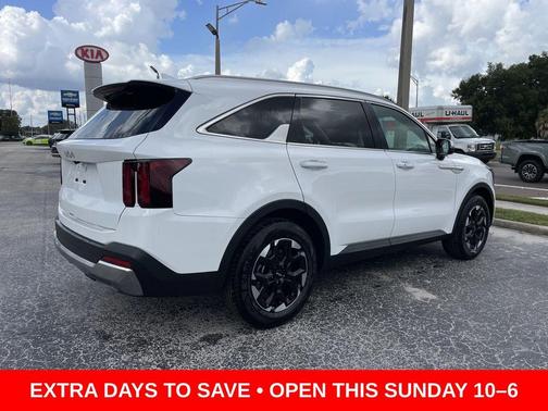 2025 Kia Sorento S