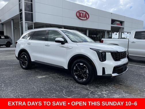 2025 Kia Sorento S