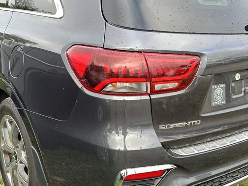 2019 Kia Sorento SX