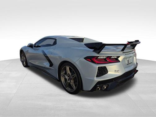 2021 Chevrolet Corvette Stingray w/3LT