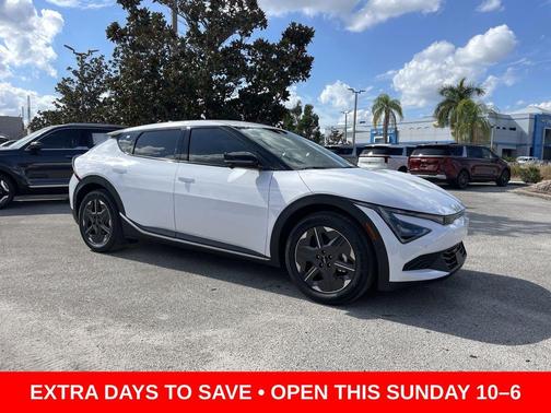 2025 Kia EV6 Light Long Range