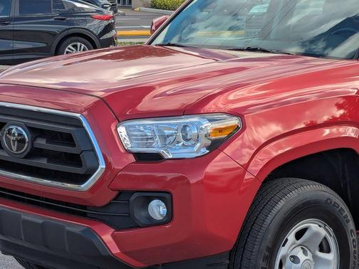 2022 Toyota Tacoma SR5