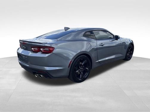 2021 Chevrolet Camaro LT1