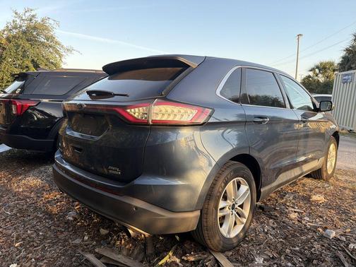 Blue Metallic 2018 Ford Edge SEL