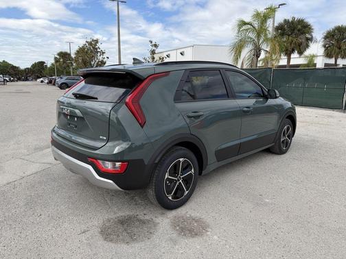 2026 Kia Niro EX
