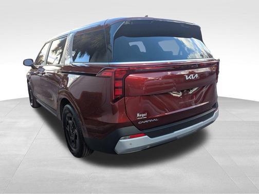 2025 Kia Carnival LXS