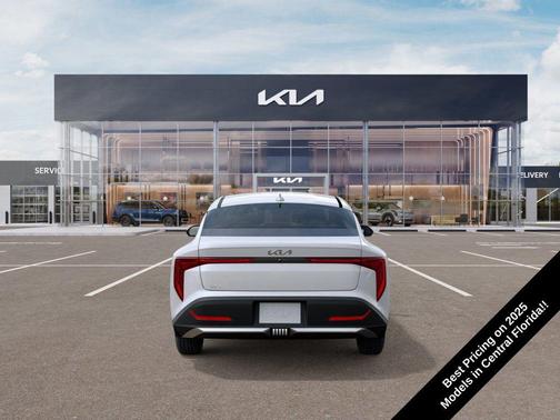 2025 Kia K4 LX