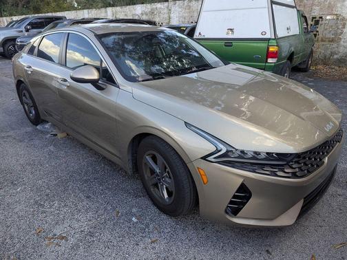 2022 Kia K5 LXS
