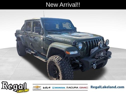 2023 Jeep Gladiator Sport