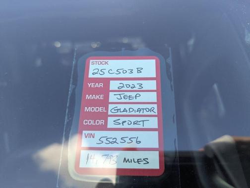 2023 Jeep Gladiator Sport