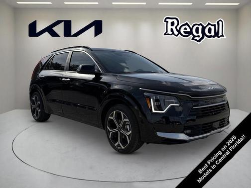 2025 Kia Niro SX Touring