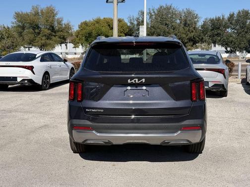 2026 Kia Sorento S