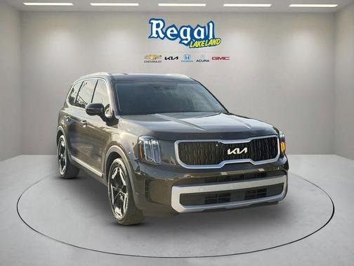 Dark Moss 2024 Kia Telluride EX