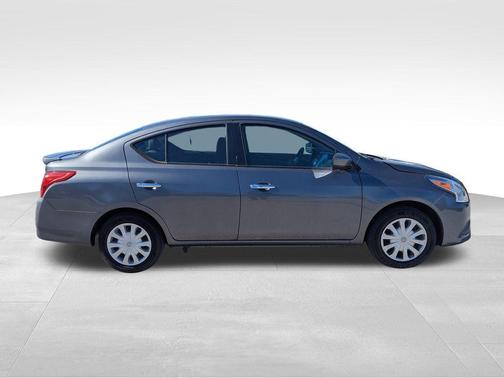 2018 Nissan Versa 1.6 SV