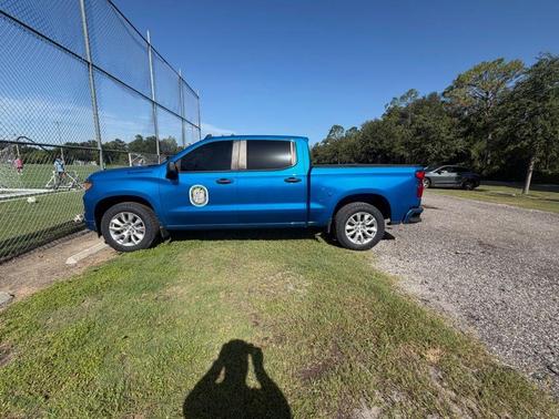 Glacier Blue Metallic 2023 Chevrolet Silverado 1500 Custom