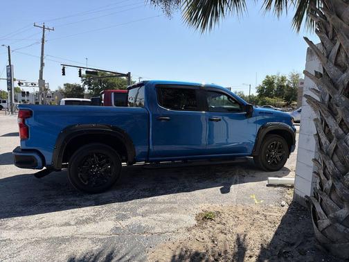 Glacier Blue Metallic 2023 Chevrolet Silverado 1500 Custom