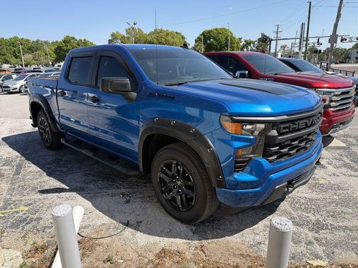 2023 Chevrolet Silverado 1500 Custom