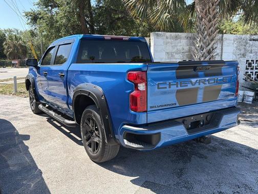Glacier Blue Metallic 2023 Chevrolet Silverado 1500 Custom