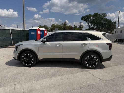 2026 Kia Sorento SX