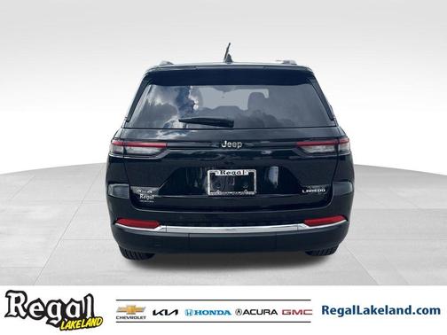 2024 Jeep Grand Cherokee Laredo
