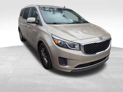 2017 Kia Sedona LX