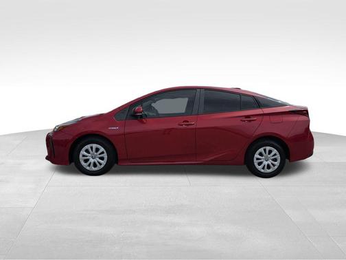 2021 Toyota Prius L