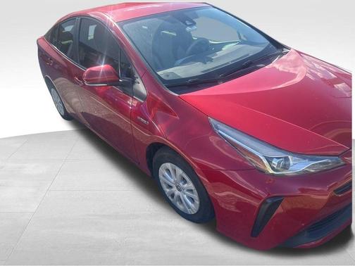 2021 Toyota Prius L