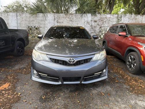 2013 Toyota Camry SE