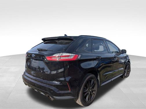 2020 Ford Edge ST Line