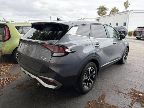 2023 Kia Sportage EX