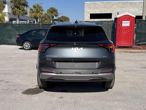 2026 Kia Sportage Hybrid EX