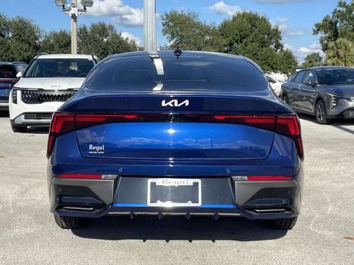 2026 Kia K5 EX