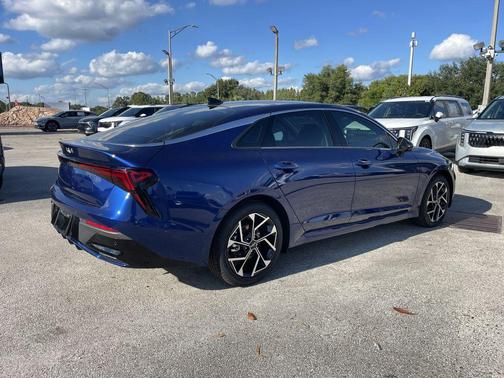 2026 Kia K5 EX