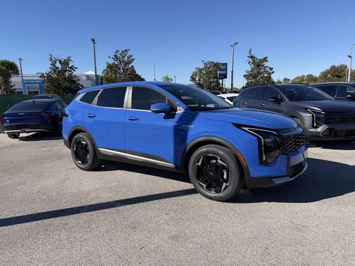 2026 Kia Sportage EX