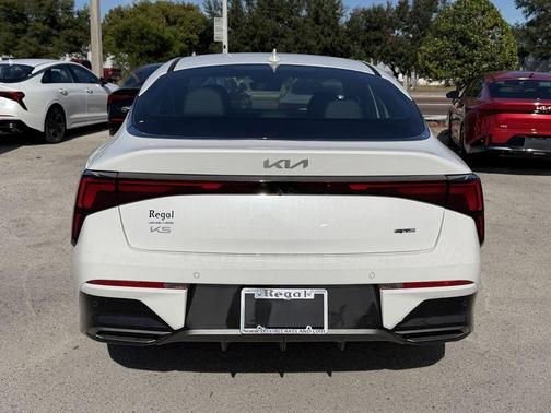 2026 Kia K5 GT-Line