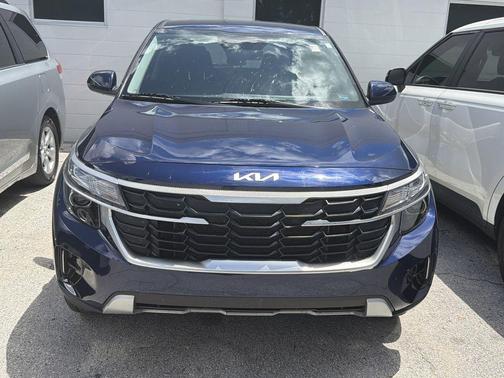Dark Ocean Blue 2025 Kia Seltos LX