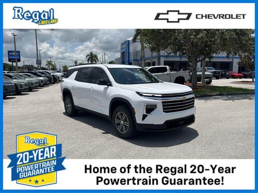2025 Chevrolet Traverse LT