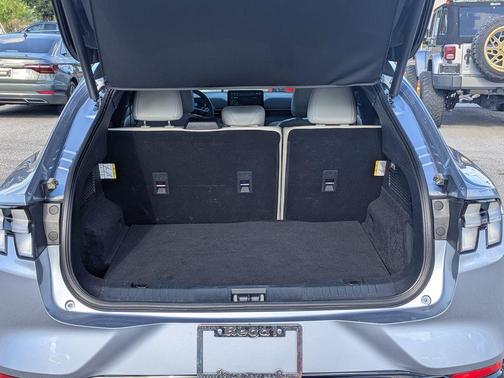 2022 Ford Mustang Mach-E Premium