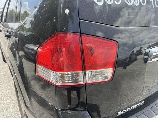 2009 Kia Borrego LTD