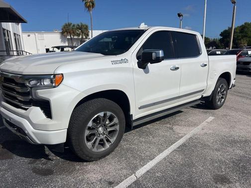 2023 Chevrolet Silverado 1500 High Country