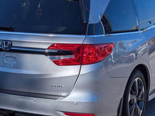 2024 Honda Odyssey Elite