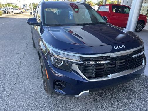Dark Ocean Blue 2024 Kia Seltos EX