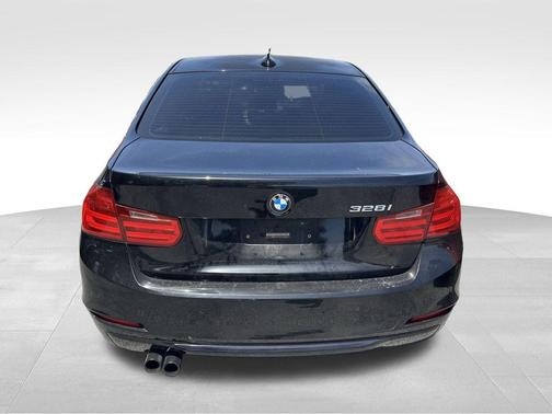 2015 BMW 328 i