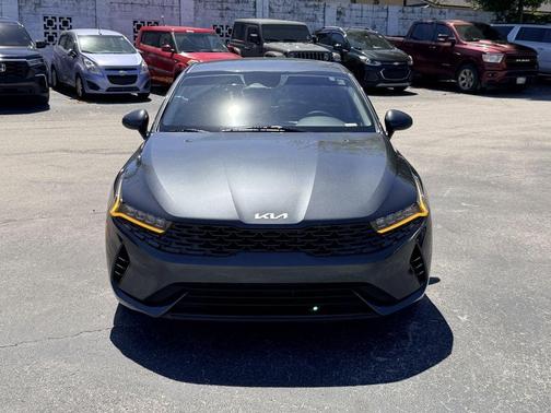 Gravity Gray 2023 Kia K5 LXS